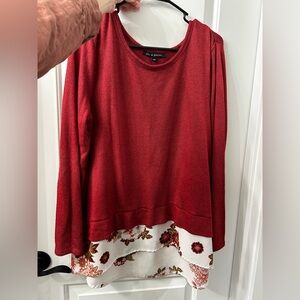Red and floral blouse. Size L.